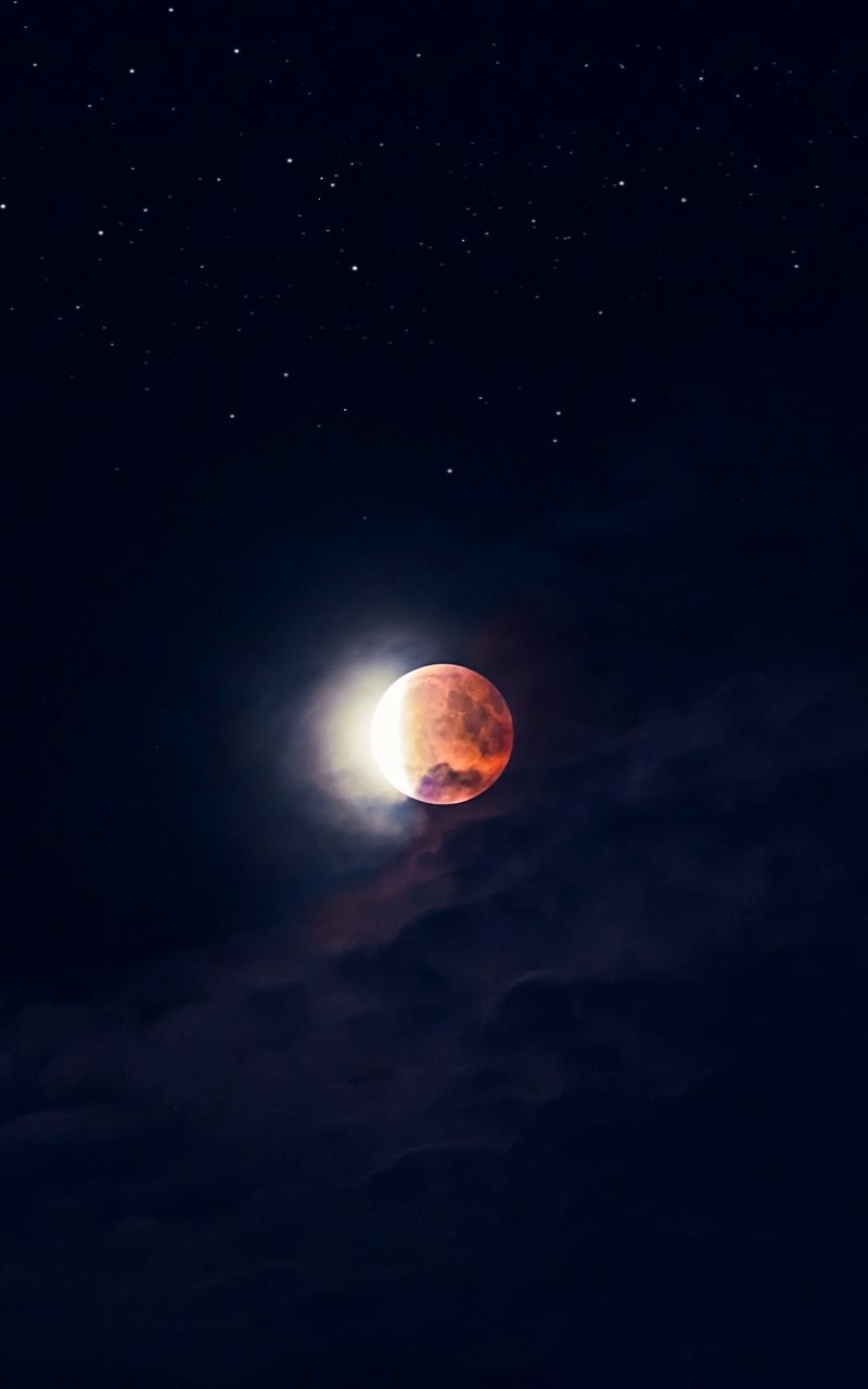 800x1280 Wallpaper moon, full moon, red moon, sky, night, stars, dark