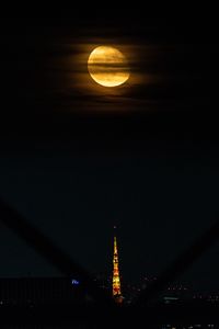 Preview wallpaper moon, full moon, sky, city, night, dark