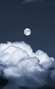 Preview wallpaper moon, fullmoon, clouds, night