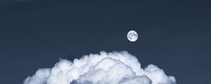 Preview wallpaper moon, fullmoon, clouds, night