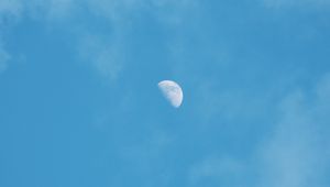 Preview wallpaper moon, month, sky, evening