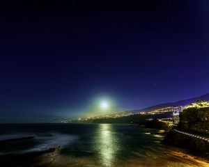 Preview wallpaper moon, moonlight, sea, city, lights, night