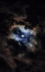 Preview wallpaper moon, night, clouds