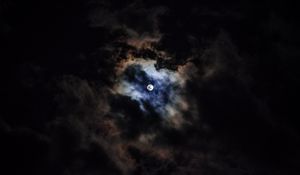 Preview wallpaper moon, night, clouds