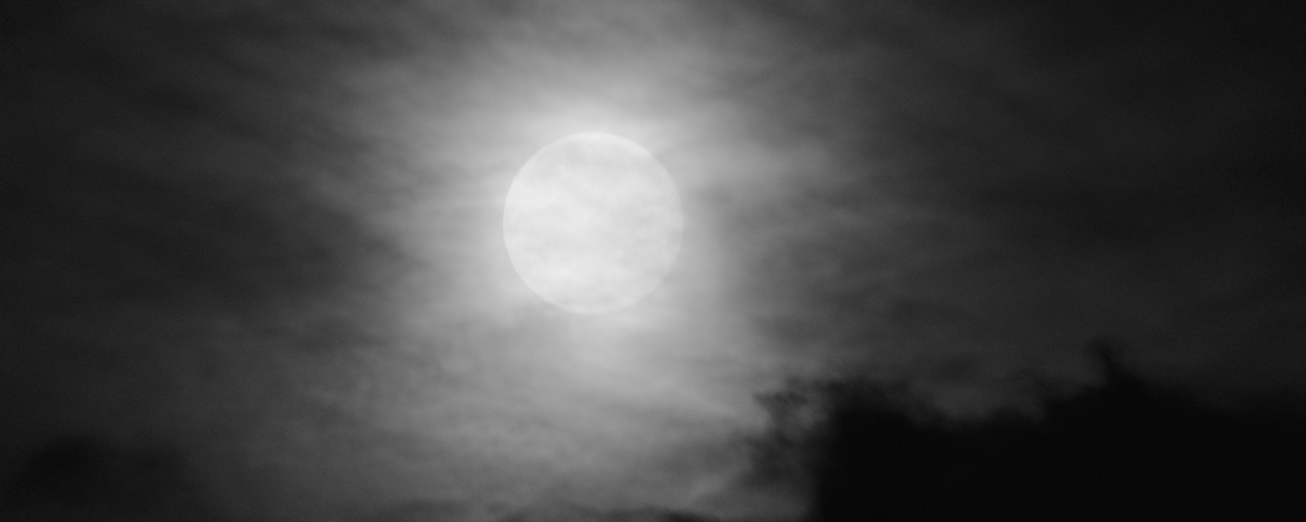 2560x1024 Wallpaper moon, night, clouds, sky, bw