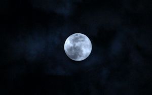 Preview wallpaper moon, night, clouds, dark