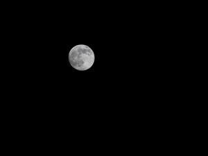 Preview wallpaper moon, night, minimalism, darkness