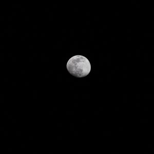 Preview wallpaper moon, night, sky, black