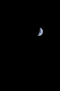 Preview wallpaper moon, night, sky, black, minimalism