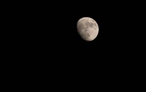 Preview wallpaper moon, night, sky, darkness, black