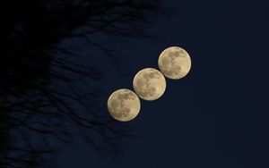 Preview wallpaper moon, phases, full moon, night, sky