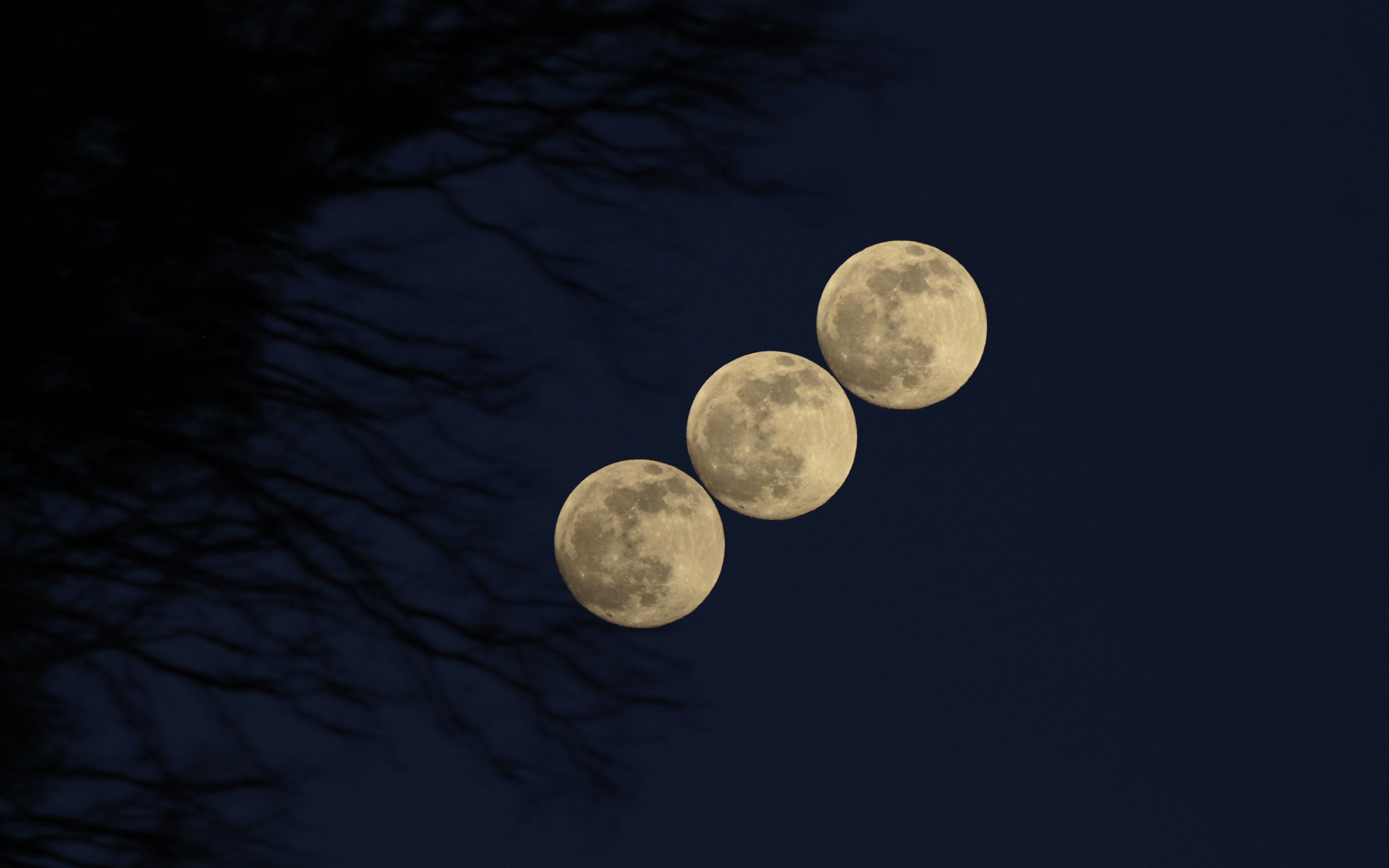 Download Wallpaper 3840x2400 Moon Phases Full Moon Night Sky 4k Download Wallpaper 3840x2400 Moon Phases Full Moon Night Sky 4k