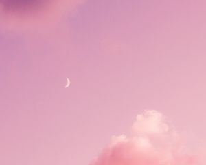 Preview wallpaper moon, pink, clouds, sky