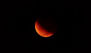 Preview wallpaper moon, red, dark, shadow, space