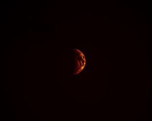 Preview wallpaper moon, shadow, dark, night, darkness
