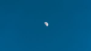 Preview wallpaper moon, sky, evening, ball