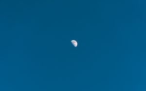 Preview wallpaper moon, sky, evening, ball