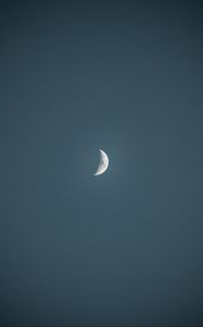 Preview wallpaper moon, sky, minimalism, evening