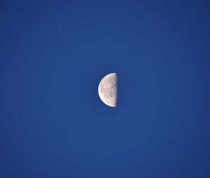 Preview wallpaper moon, sky, minimalism, night, blue