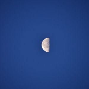 Preview wallpaper moon, sky, minimalism, night, blue
