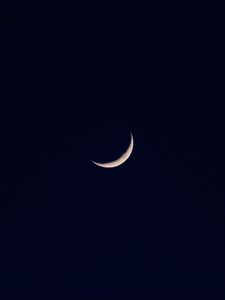 Preview wallpaper moon, sky, night, black, minimalism, darkness
