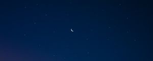 Preview wallpaper moon, starry sky, sky, gradient