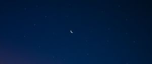 Preview wallpaper moon, starry sky, sky, gradient