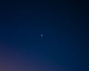 Preview wallpaper moon, starry sky, sky, gradient