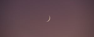 Preview wallpaper moon, sunset, sky, gradient, minimalism