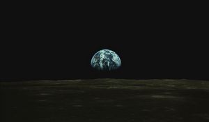 Preview wallpaper moon, surface, earth, view, space