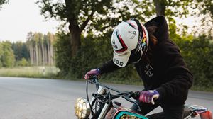 Preview wallpaper moped, bike, motorcyclist, helmet