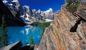 Preview wallpaper moraine lake, canada, lake, virgin nature, rocks, rock, blue