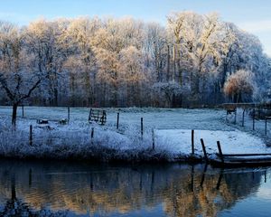 Preview wallpaper morning, lake, frost, freeze, november, fall, fence