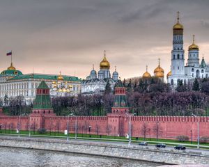 Preview wallpaper moscow, kremlin, kremlin wall, promenade, church, temple, capital