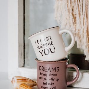 Preview wallpaper motivation, words, phrases, mugs, shells