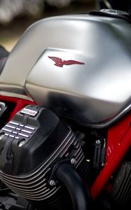 Preview wallpaper moto guzzi, motorcycle, red, bike