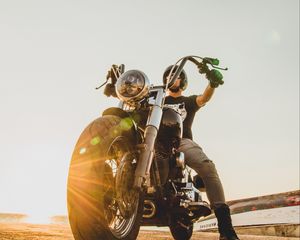 Preview wallpaper motorcycle, bike, biker, motorcyclist, wheel