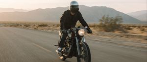 Preview wallpaper motorcycle, bike, black, motorcyclist, speed, road