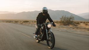 Preview wallpaper motorcycle, bike, black, motorcyclist, speed, road