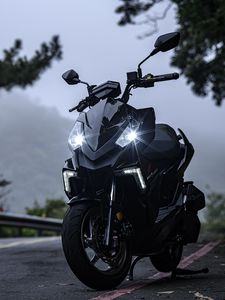 Preview wallpaper motorcycle, bike, black, headlights, light