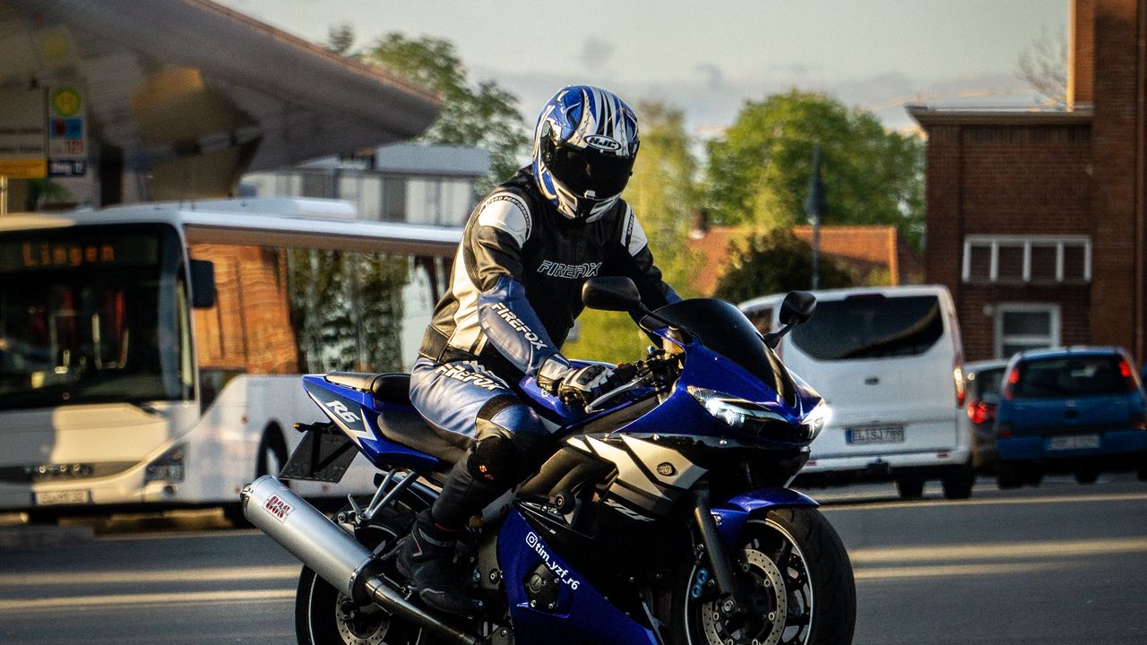Wallpaper motorcycle, bike, blue, motorcyclist, helmet, road