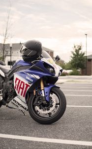 Preview wallpaper motorcycle, bike, blue, helmet, parking