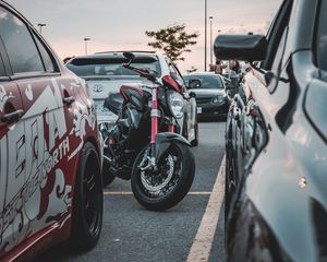 Preview wallpaper motorcycle, bike, cars, parking