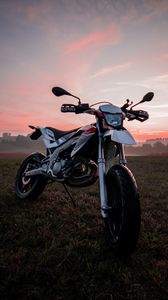 Preview wallpaper motorcycle, bike, field, sunset