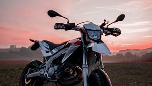 Preview wallpaper motorcycle, bike, field, sunset