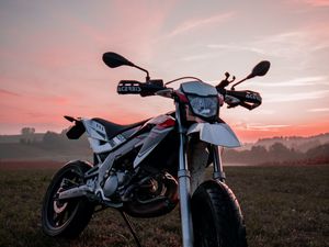Preview wallpaper motorcycle, bike, field, sunset