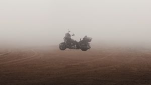 Preview wallpaper motorcycle, bike, fog, sand