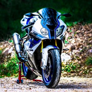 Preview wallpaper motorcycle, bike, front view, blur