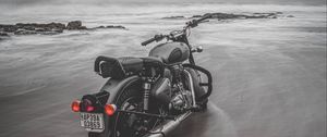 Preview wallpaper motorcycle, bike, gray, beach, sea