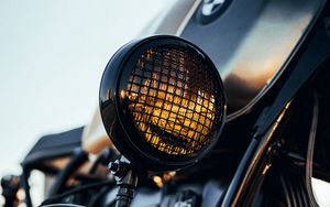 Preview wallpaper motorcycle, bike, headlight, optics, closeup